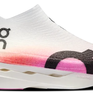 On Running Cloudboom Strike Ls